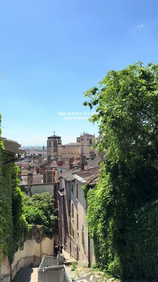 Post 2 by Cynthia on TikTok (video)