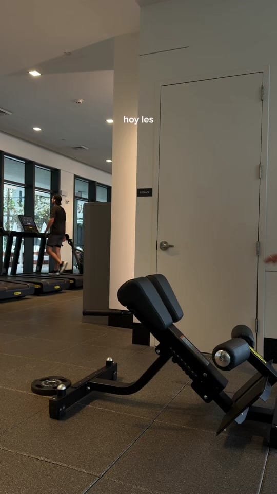 Post 4 by winnithefit on TikTok (video)