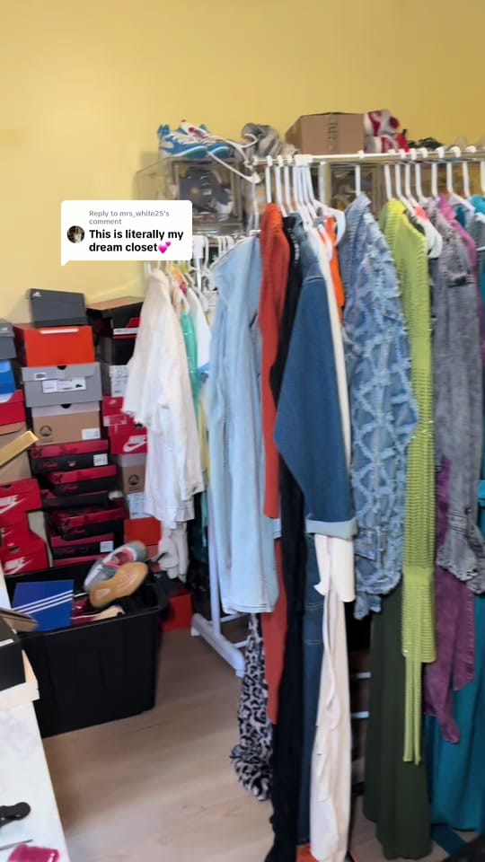 Post 6 by IG & YT: TheKailaJenice on TikTok (video)