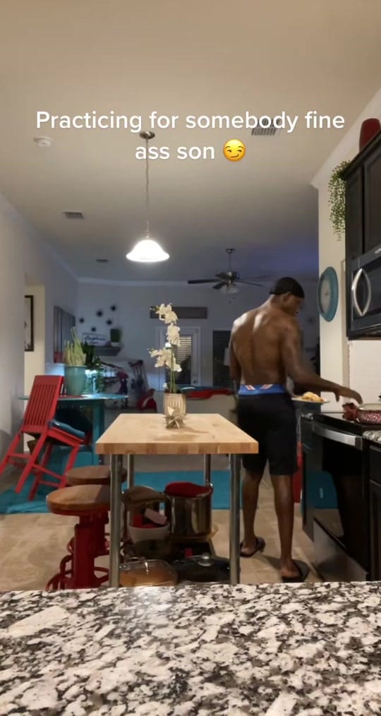 Post 9 by Michael Stinson on TikTok (video)