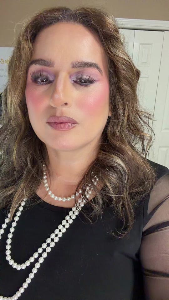 Post 2 by gloriareyna_beauty on TikTok (video)