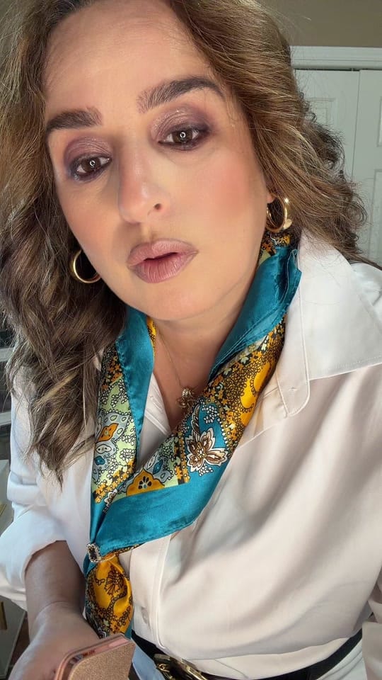 Post 5 by gloriareyna_beauty on TikTok (video)