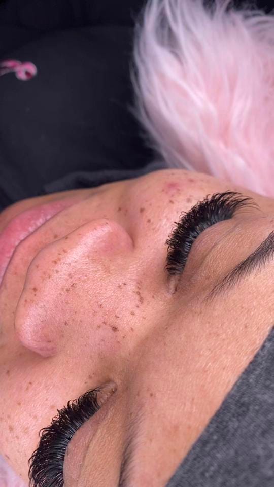Post 4 by Pretty Queens Esthetics 🌹💋 on TikTok (video)