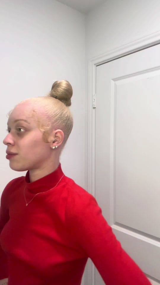 Post 8 by 🫧 on TikTok (video)
