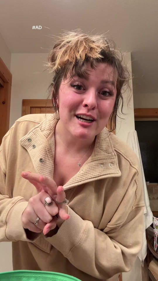 Post 3 by kenziekay_2 on TikTok (video)
