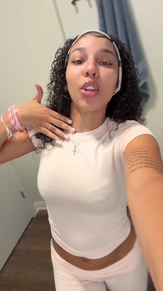 Post 4 by rxchgirl.v on TikTok (video)