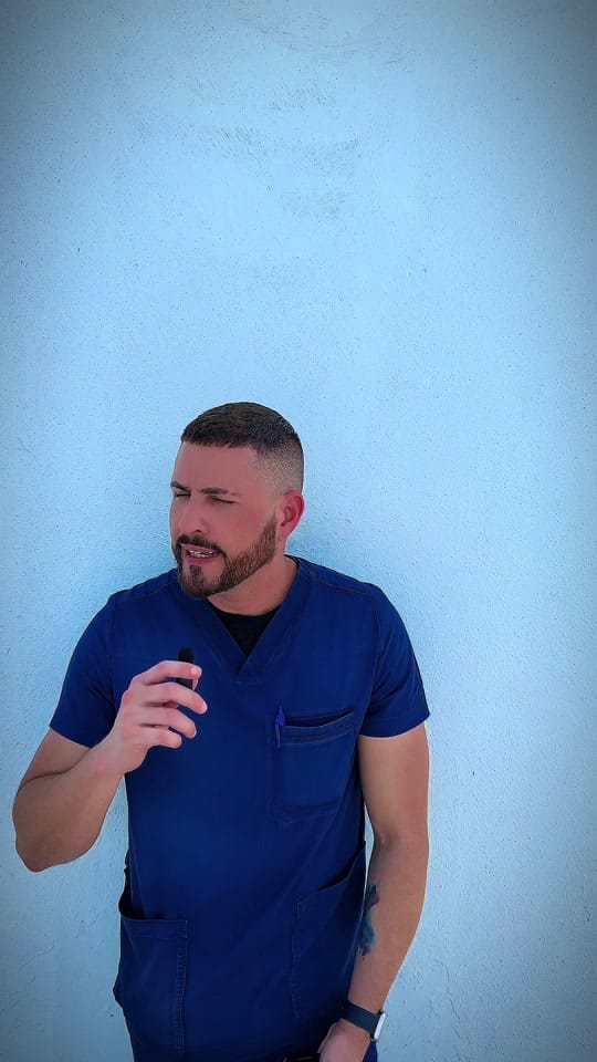 Post 4 by Gio DeLuis Iglesias on TikTok (video)