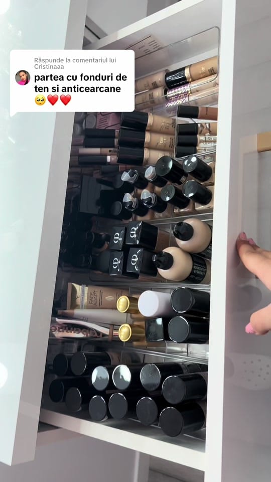 Post 9 by Georgiana Make-up Artist on TikTok (video)