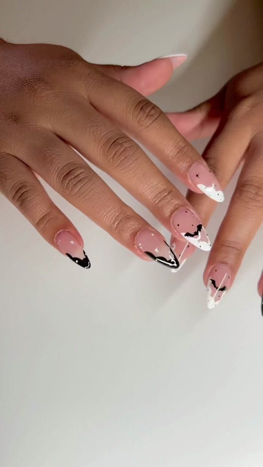 Post 6 by nailsxbellaluna on TikTok (video)