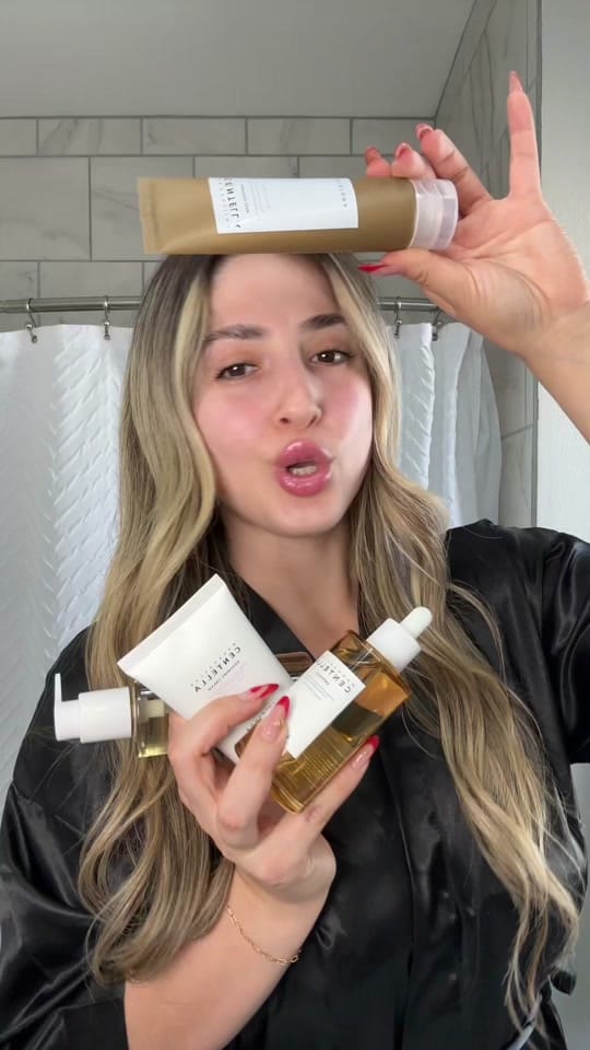 Post 3 by valentiina.acostaa on TikTok (video)
