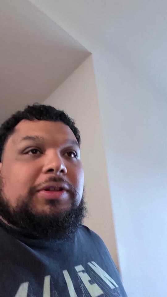 Post 4 by photo.jay on TikTok (video)