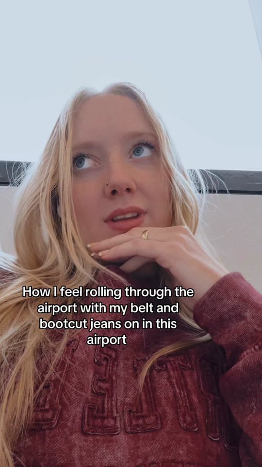 Post 9 by Lily Eisenrich on TikTok (video)