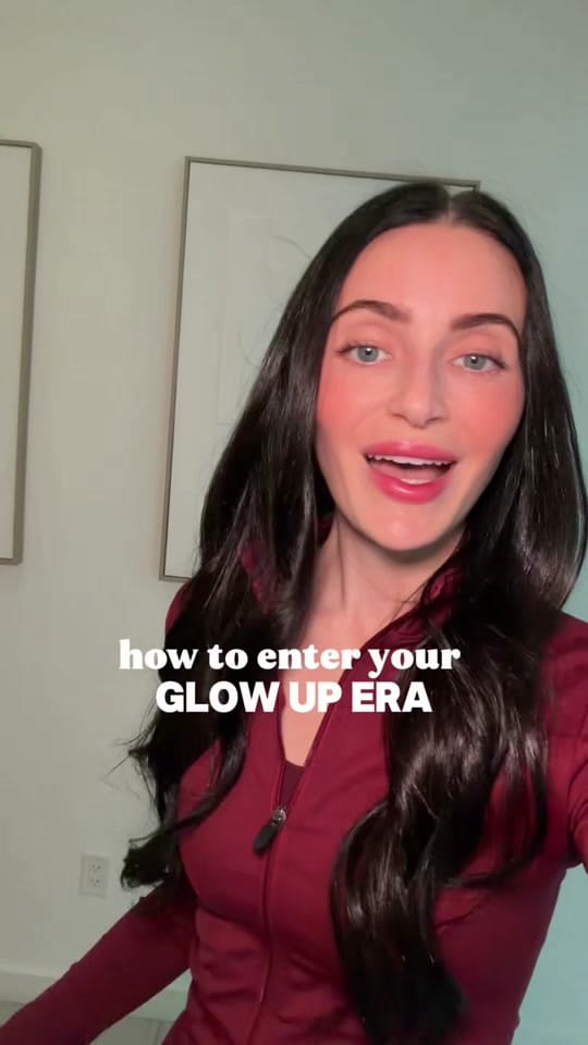 Post 2 by Alycia Viola on TikTok (video)