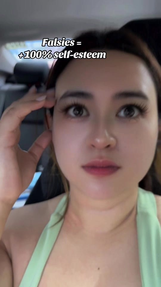 Post 8 by kholeen on TikTok (video)