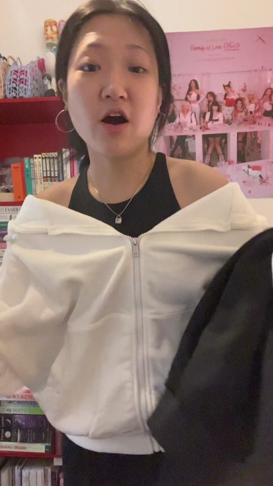 Post 2 by four chang on TikTok (video)