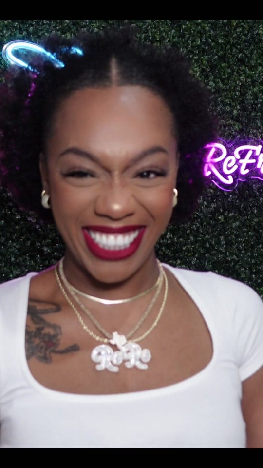 Post 1 by Rere on TikTok (video)