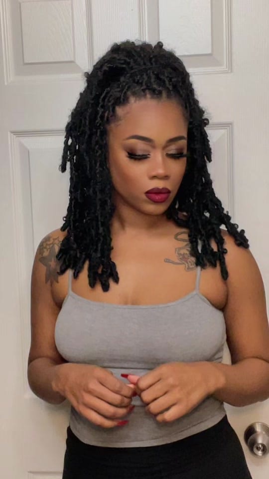 Post 6 by Rere on TikTok (video)