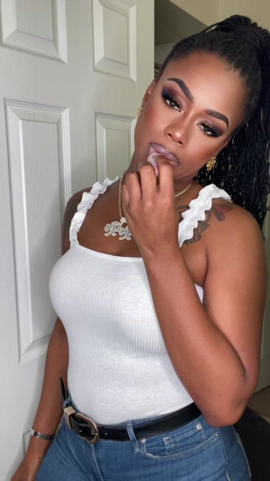 Post 5 by Rere on TikTok (video)