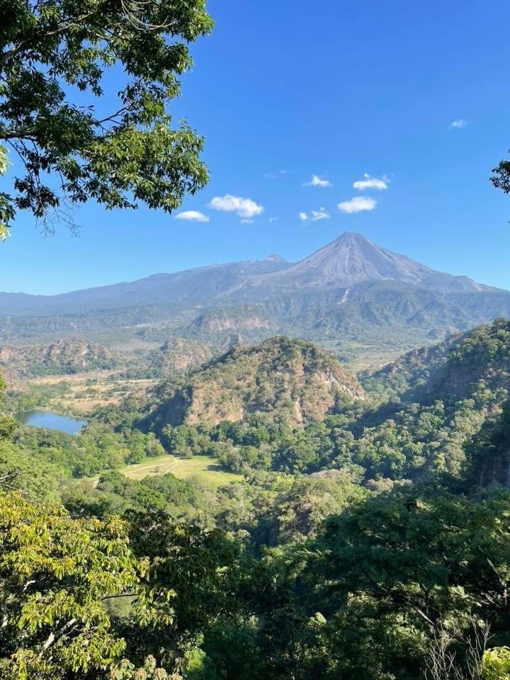 Post 7 by Cuevitas on TikTok (video)