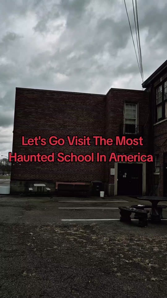 Post 8 by Ghostly Travels With Zac on TikTok (video)