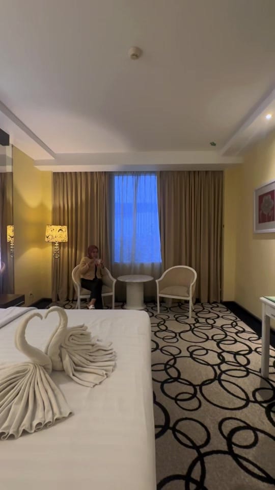 Post 7 by fasanjelina on TikTok (video)