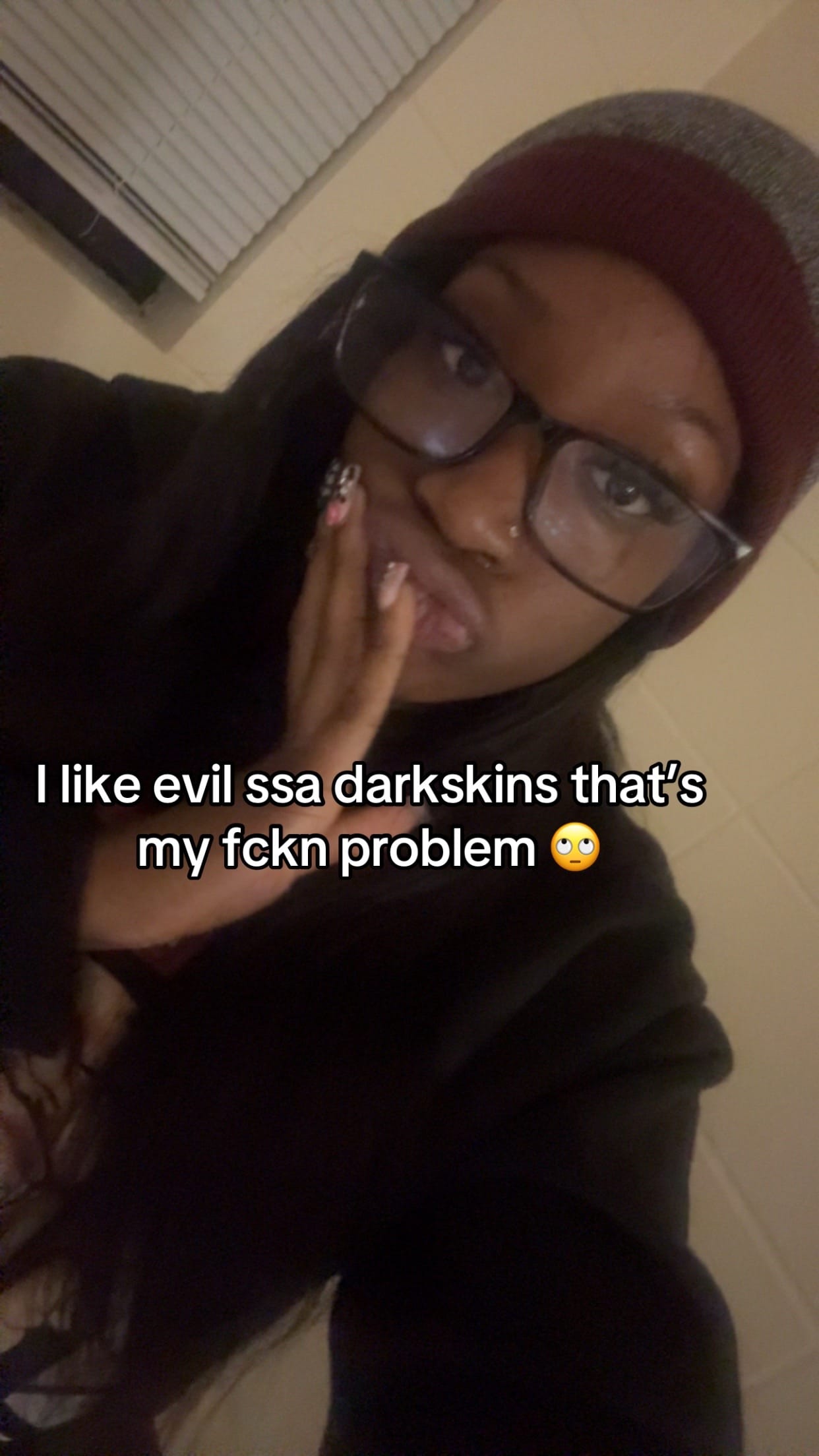 Post 6 by Yana on TikTok (video)
