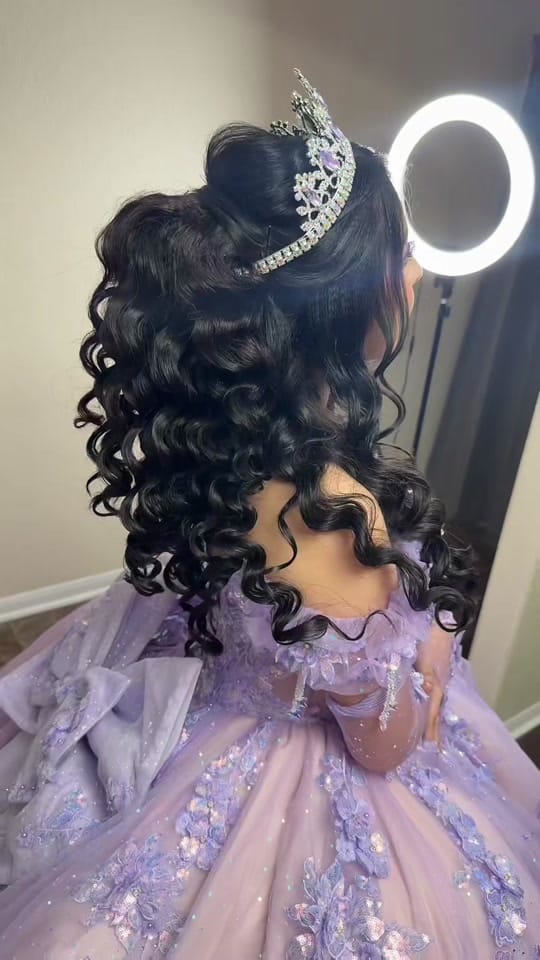 Post 5 by Lucy | Makeup & Hairstyles on TikTok (video)