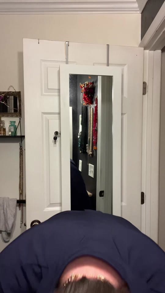 Post 6 by Staciehuckeba on TikTok (video)