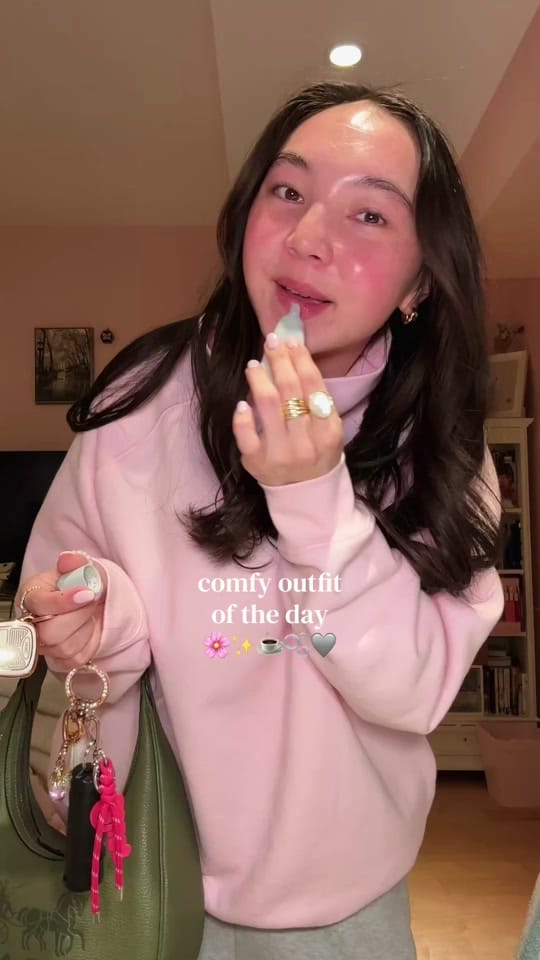 Post 1 by kate☁️🎀🫧🧖🏻‍♀️ pre-dental on TikTok (video)