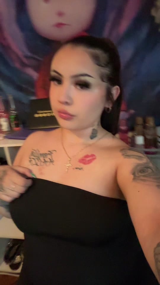 Post 9 by Zay on TikTok (video)