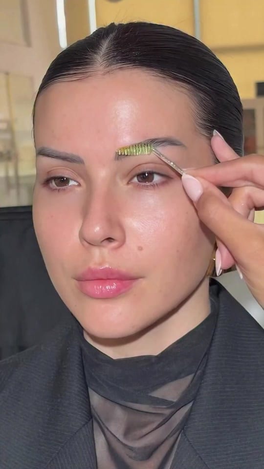 Post 3 by Ava_makeup on TikTok (video)
