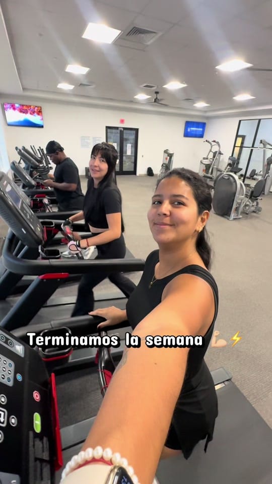 Post 6 by Genesis Betancourt on TikTok (video)