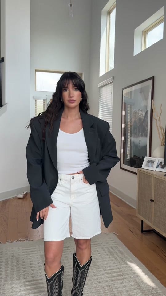 Post 2 by Darby Grace on TikTok (video)