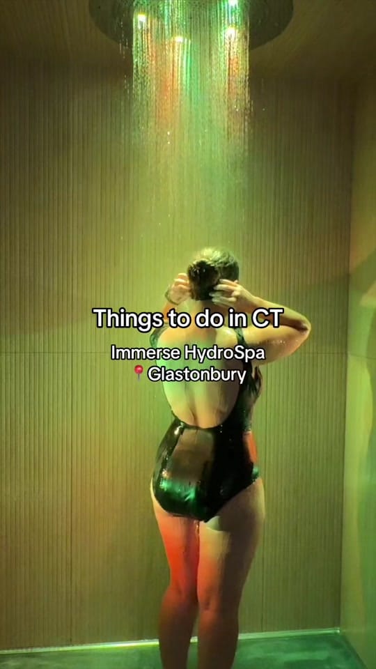 Post 3 by Miranda Rosanne on TikTok (video)