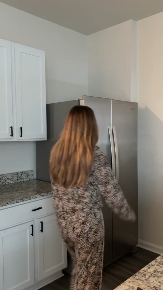 Post 5 by Emma Jean on TikTok (video)