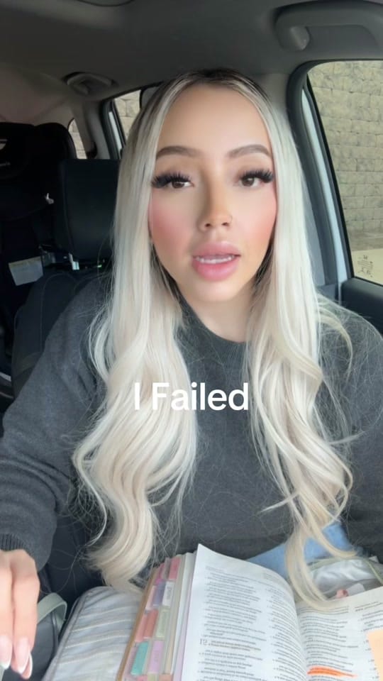 Post 3 by Glam by Liz on TikTok (video)