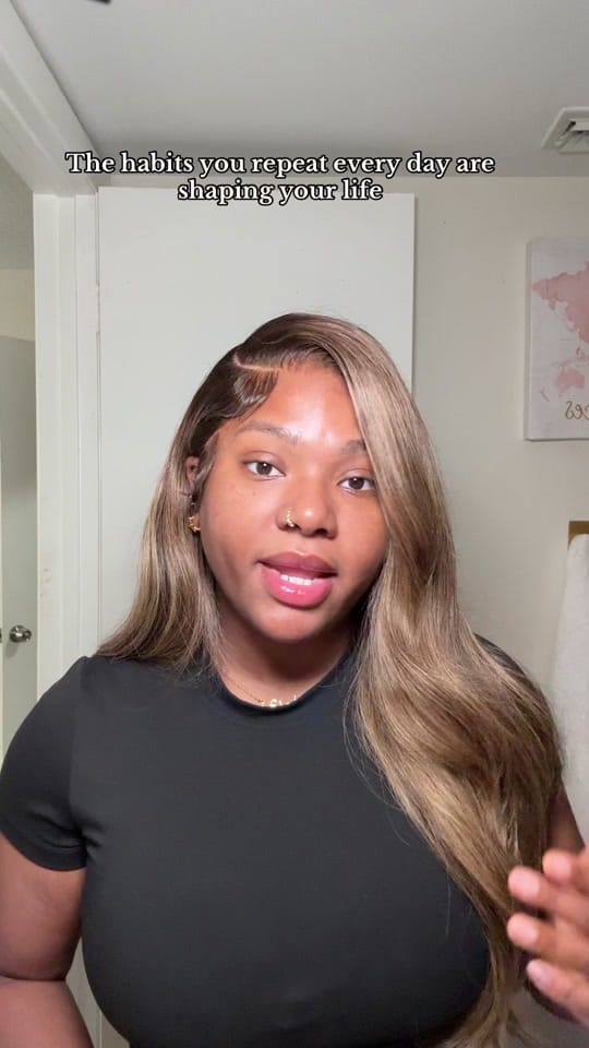 Post 1 by Laury 👑 on TikTok (video)