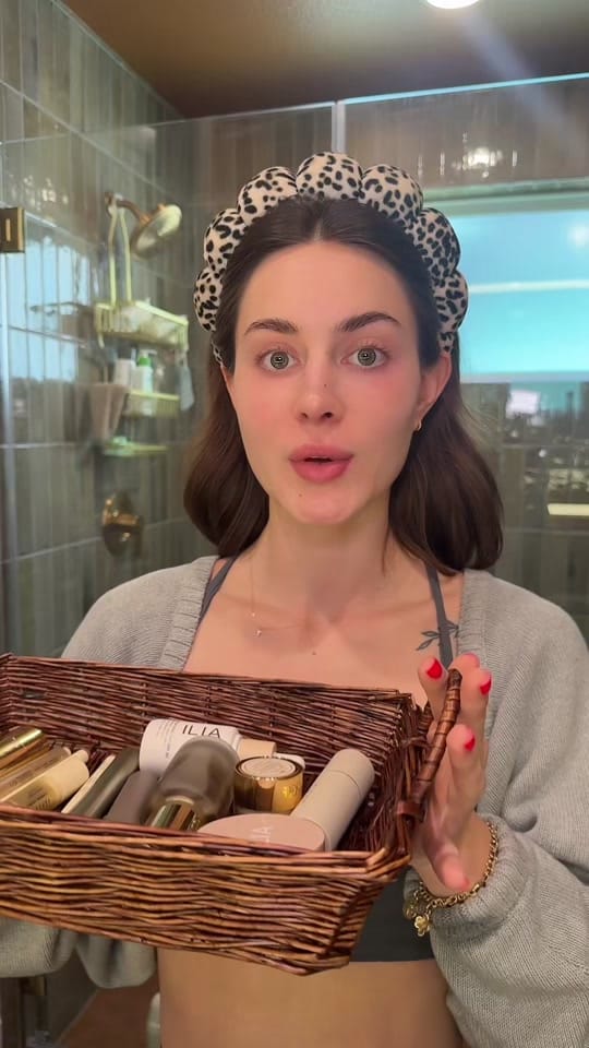 Post 5 by Nicole Emily Alston🎬 on TikTok (video)
