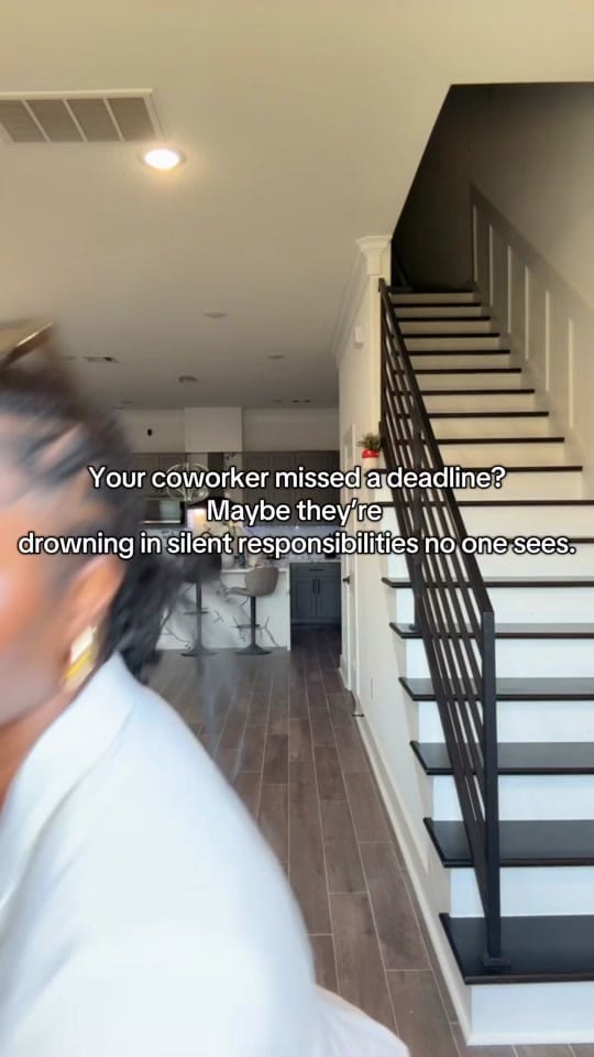 Post 9 by Lewa | The HIT Girl👩🏾‍💻 on TikTok (video)