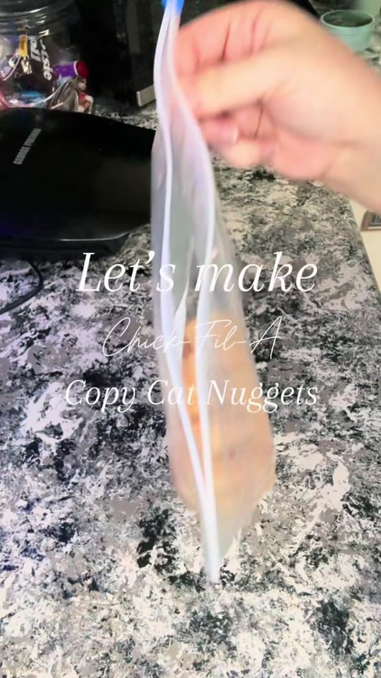 Post 5 by Laura on TikTok (video)