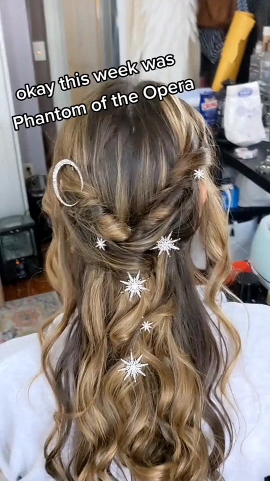 Post 9 by Sarah Gates Photogra on TikTok (video)