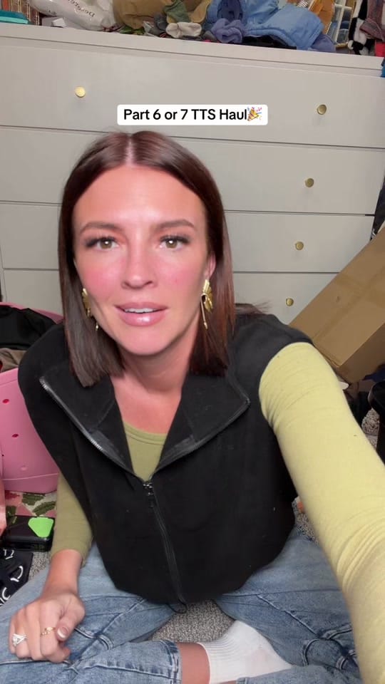 Post 2 by Camille Wight on TikTok (video)