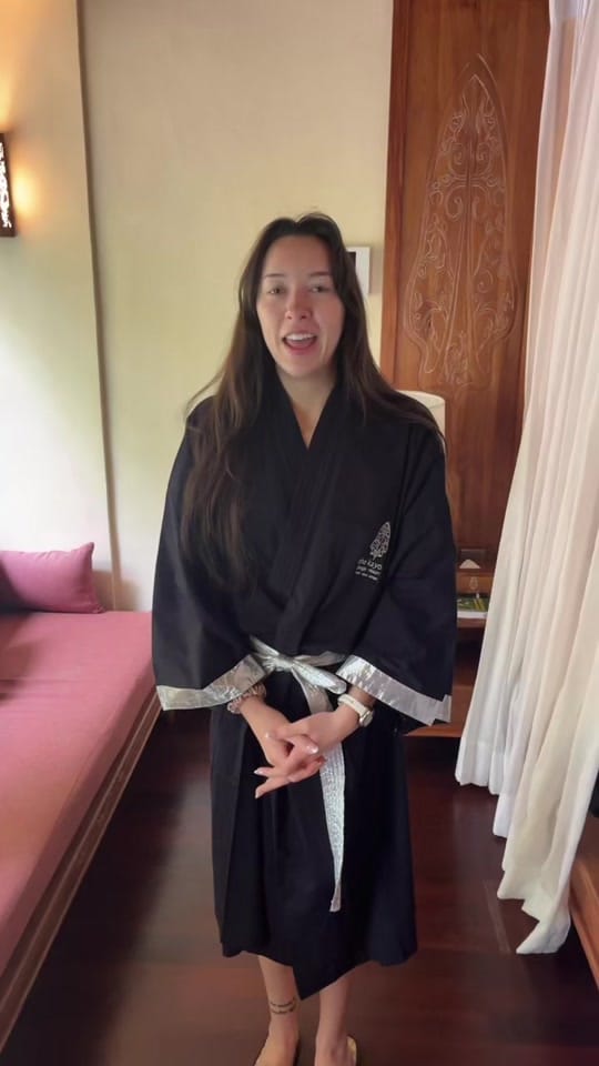 Post 4 by Emma Kim | balanced lifestyle✨ on TikTok (video)