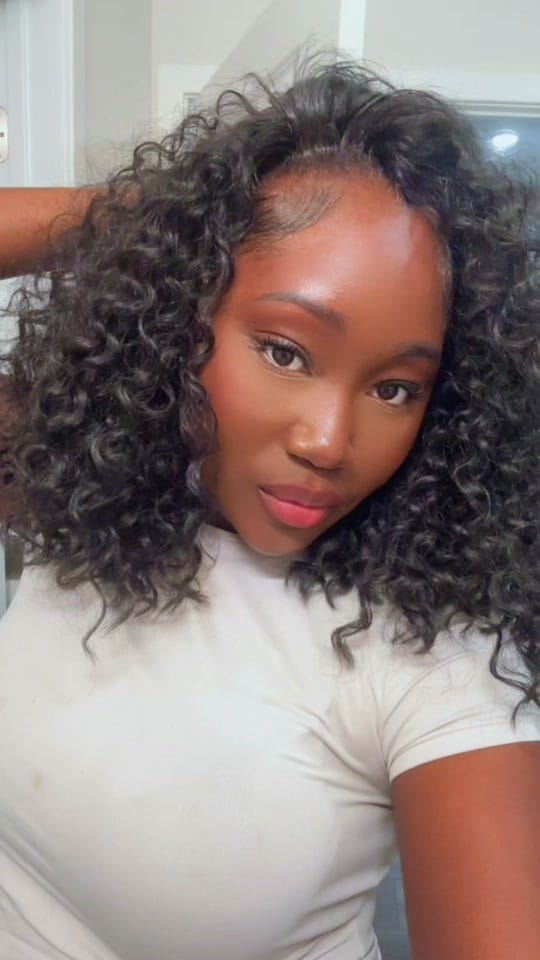 Post 1 by Doseofbarb_ on TikTok (video)