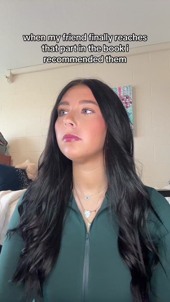 Post 7 by Aspen Roe on TikTok (video)