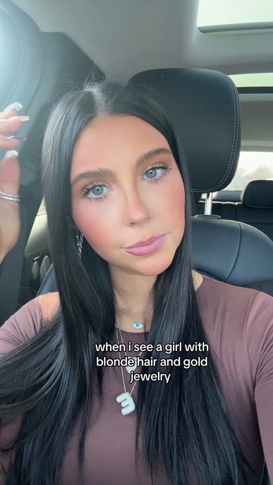 Post 10 by Aspen Roe on TikTok (video)
