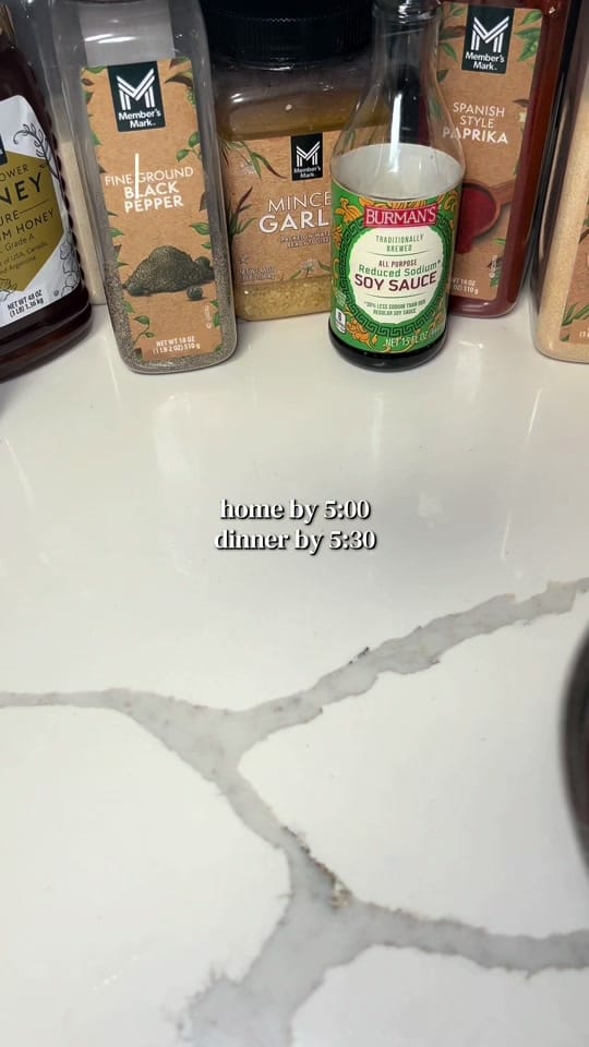 Post 7 by J U L I E  B E E on TikTok (video)