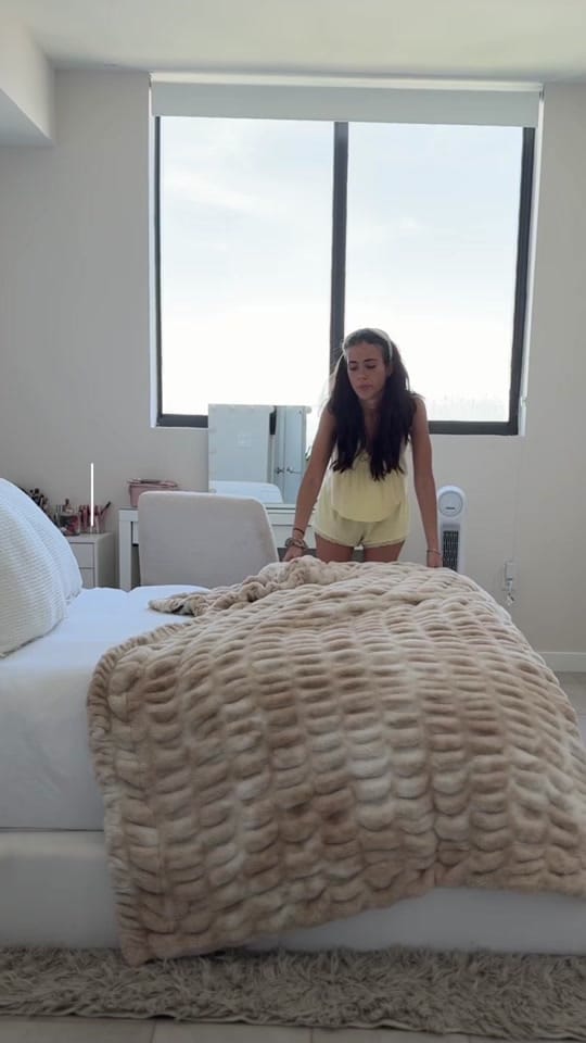 Post 4 by Bruna Conce on TikTok (video)