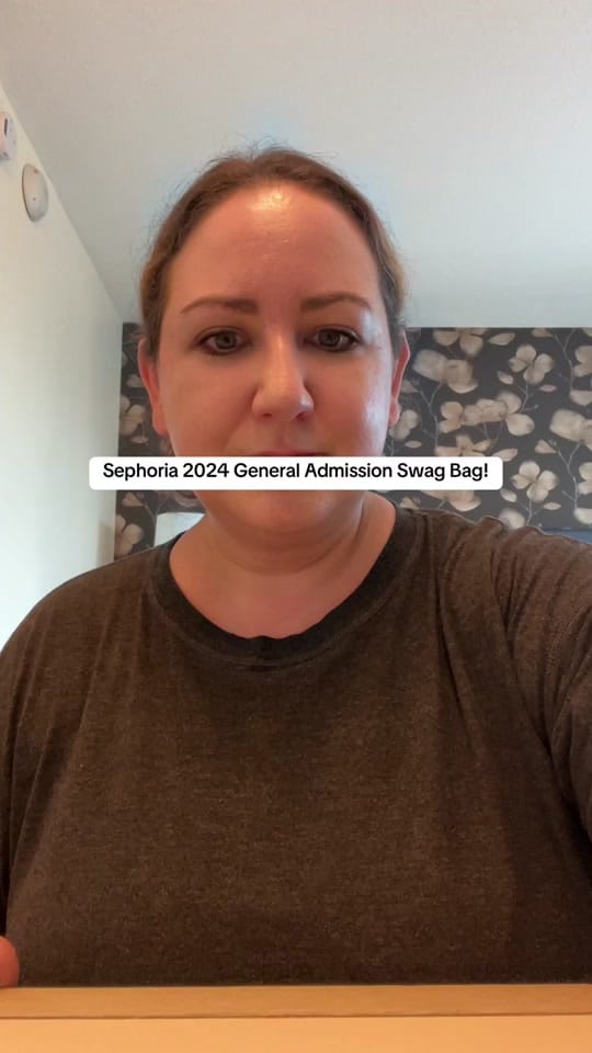 Post 5 by Chicago Foodie + Traveler on TikTok (video)