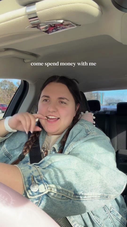 Post 8 by Kayla Montgomery on TikTok (video)